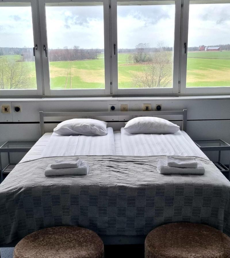 Hotell Tre Systrar Εσκιλστούνα Εξωτερικό φωτογραφία